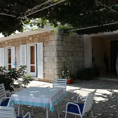 Bakara Guest house 3*