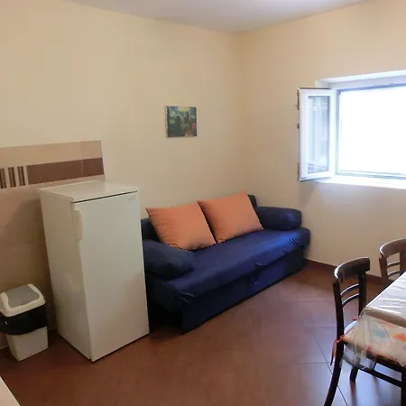 Bakara Πανσιόν