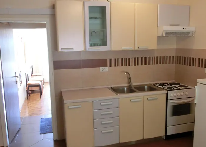 Casa de hóspedes Bakara 3*